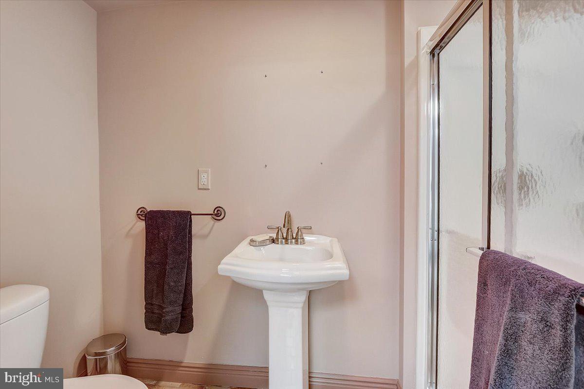 1480 Hampton Road Jenkintown, PA 19046 - Photo 27 of 36 Full bath in finished basement