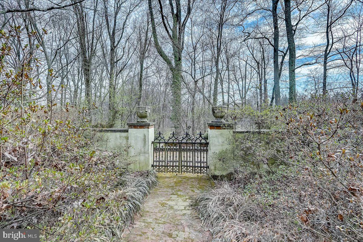 1480 Hampton Road Jenkintown, PA 19046 - Photo 29 of 36