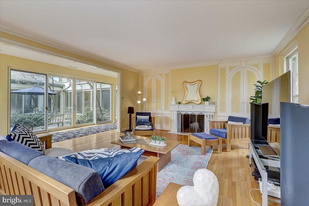 1480 Hampton Road Jenkintown, PA 19046 - Photo 5 of 36 Living room