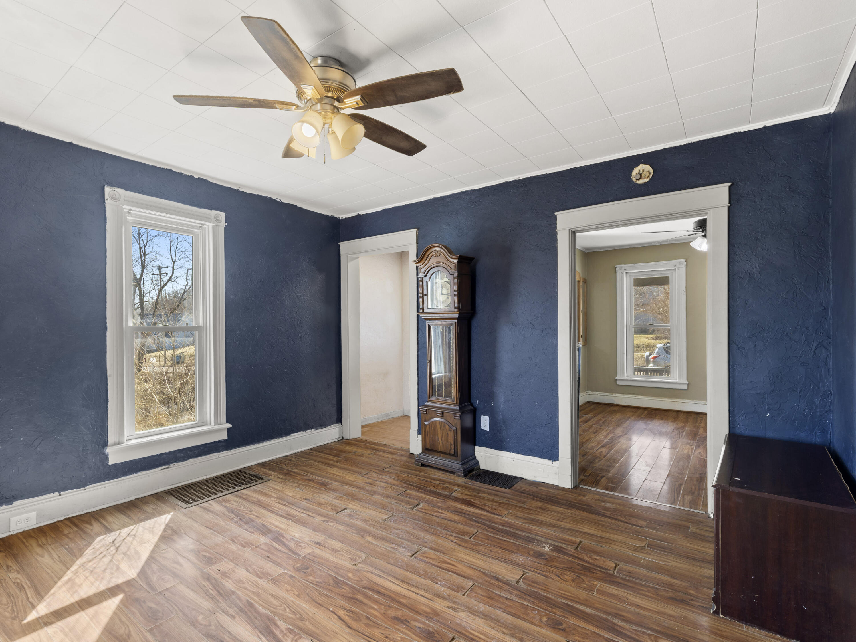 314 5th Street Manistee, MI 49660 - Photo 11 of 33 0S5A4155