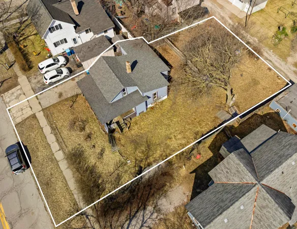 $115,000 | 314 5th Street, Manistee, MI 49660