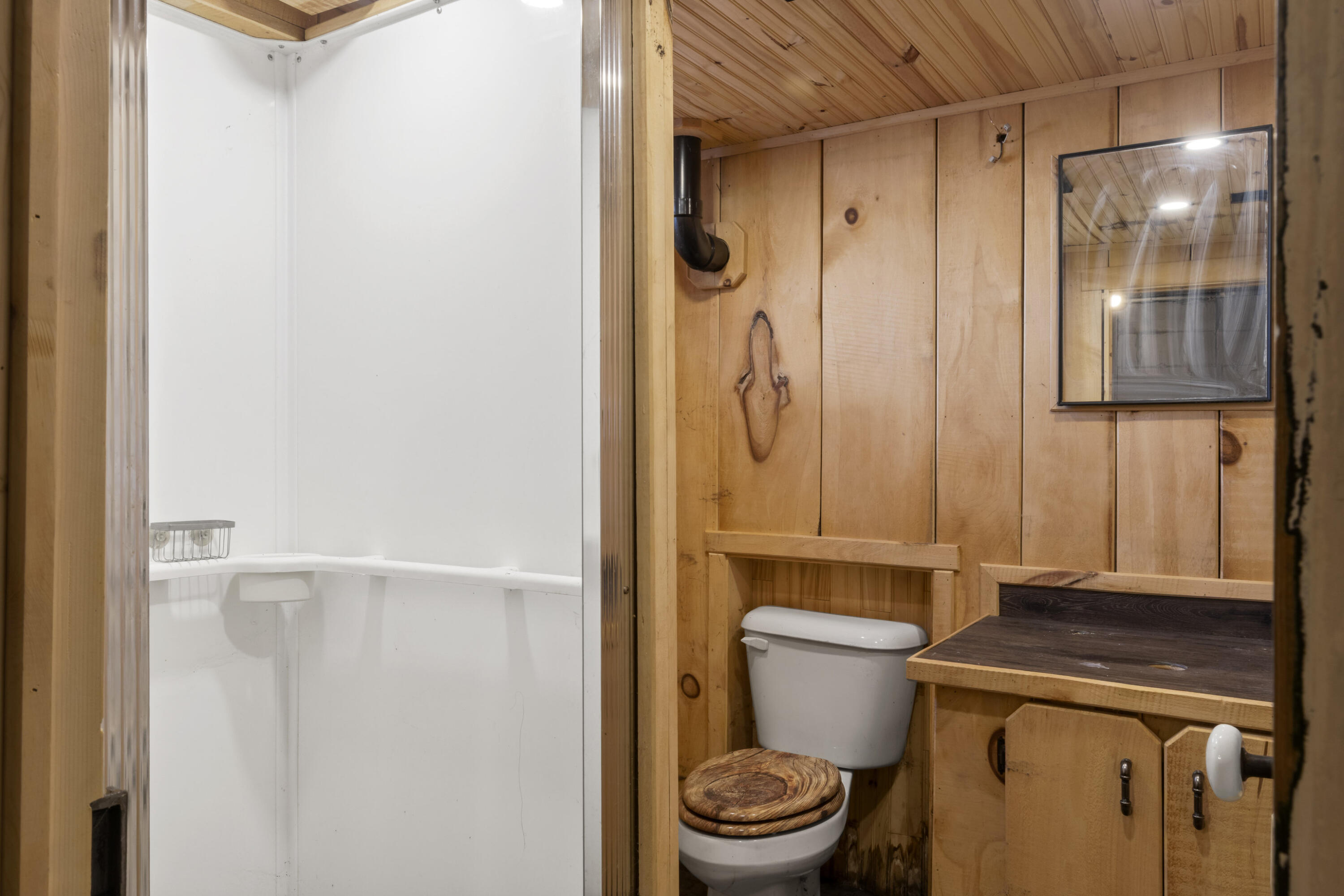 314 5th Street Manistee, MI 49660 - Photo 24 of 33 0S5A4204