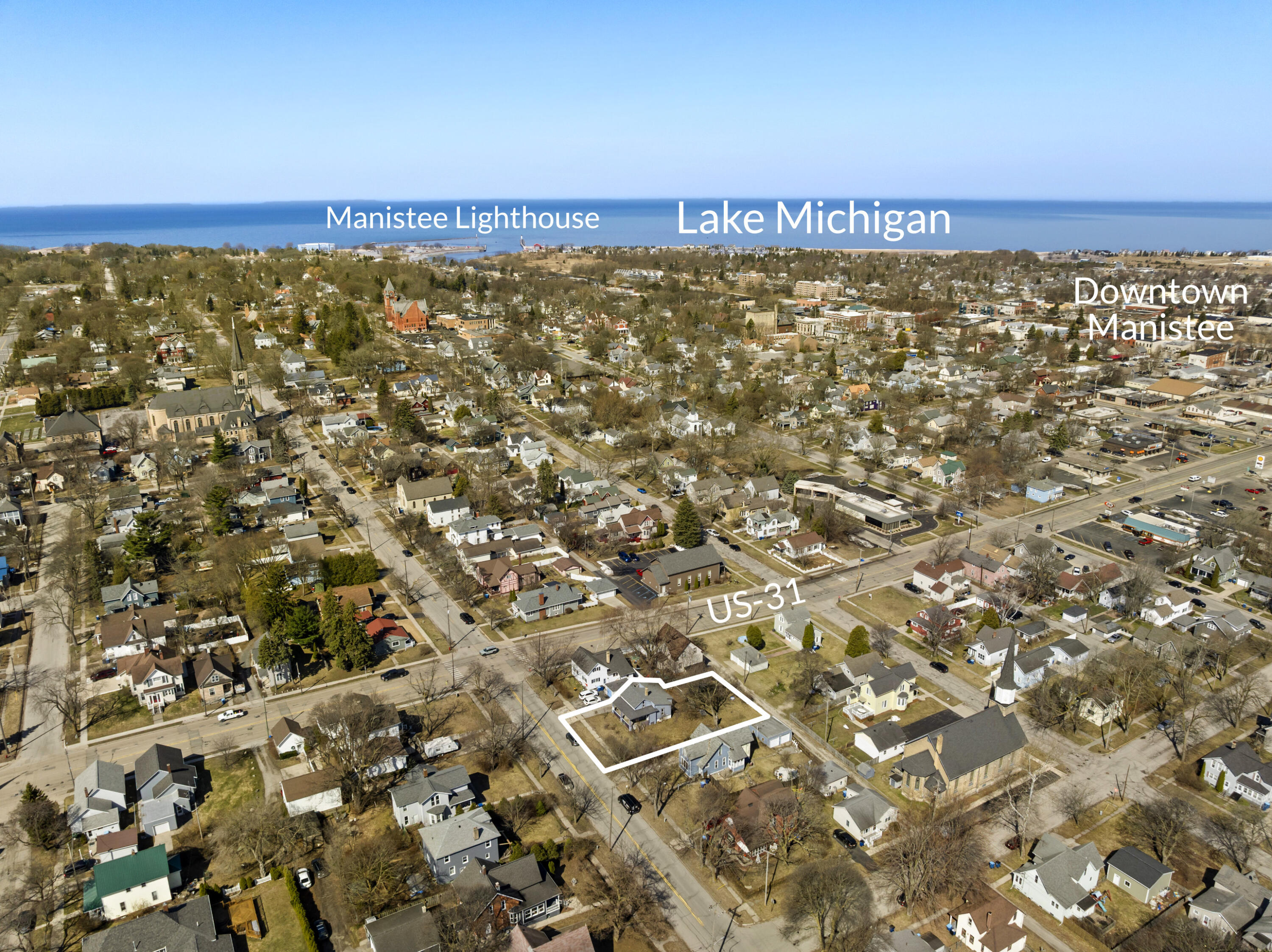 314 5th Street Manistee, MI 49660 - Photo 31 of 33 DJI_20260330120145_0008_D