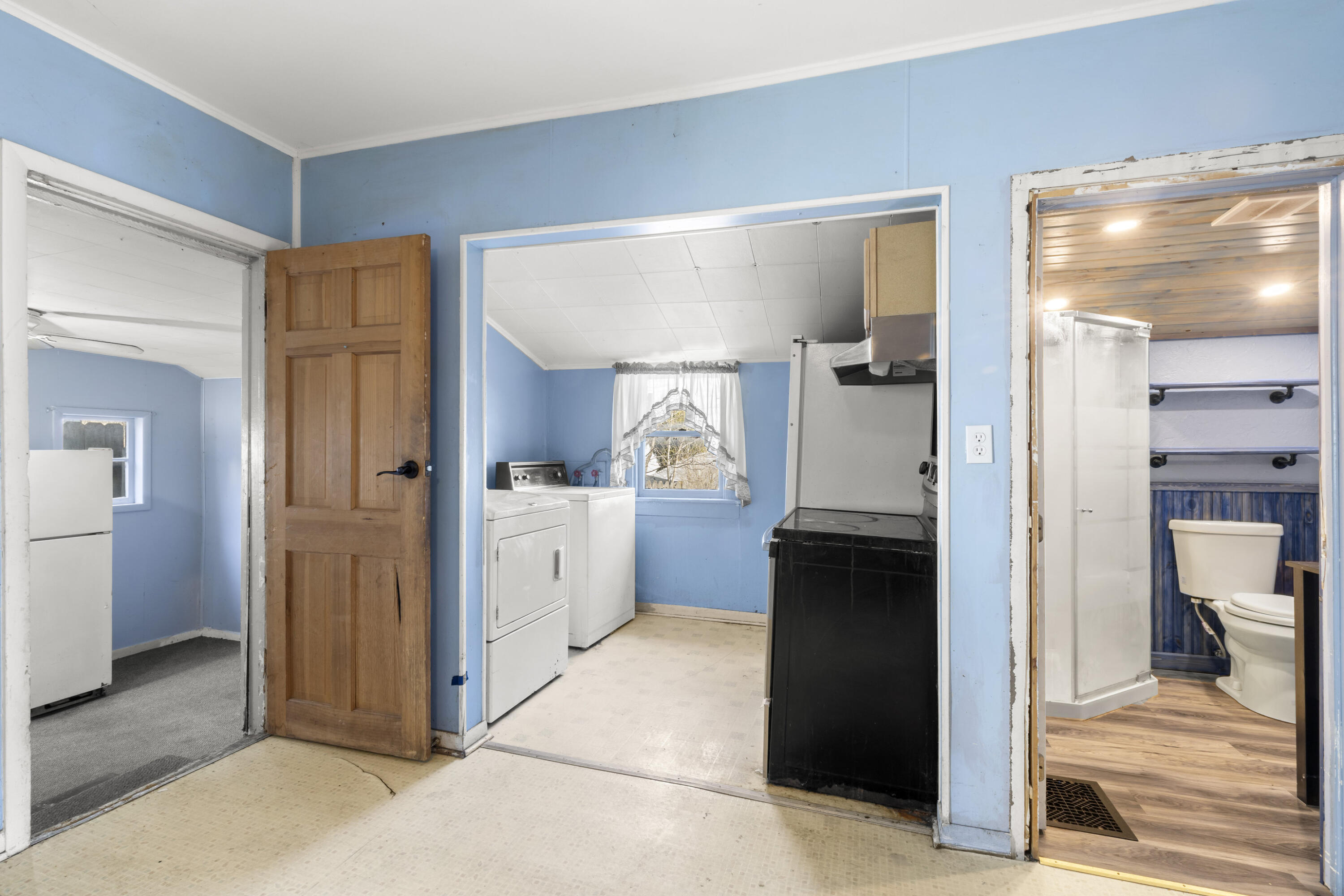 314 5th Street Manistee, MI 49660 - Photo 10 of 33 0S5A4145