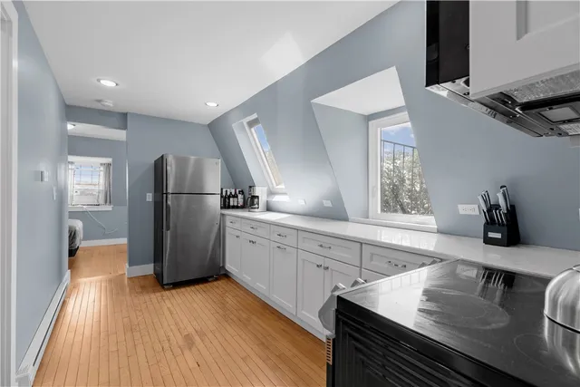 $2,150 | 44 Bliss Mine Road, Unit 8, Middletown, RI 02842