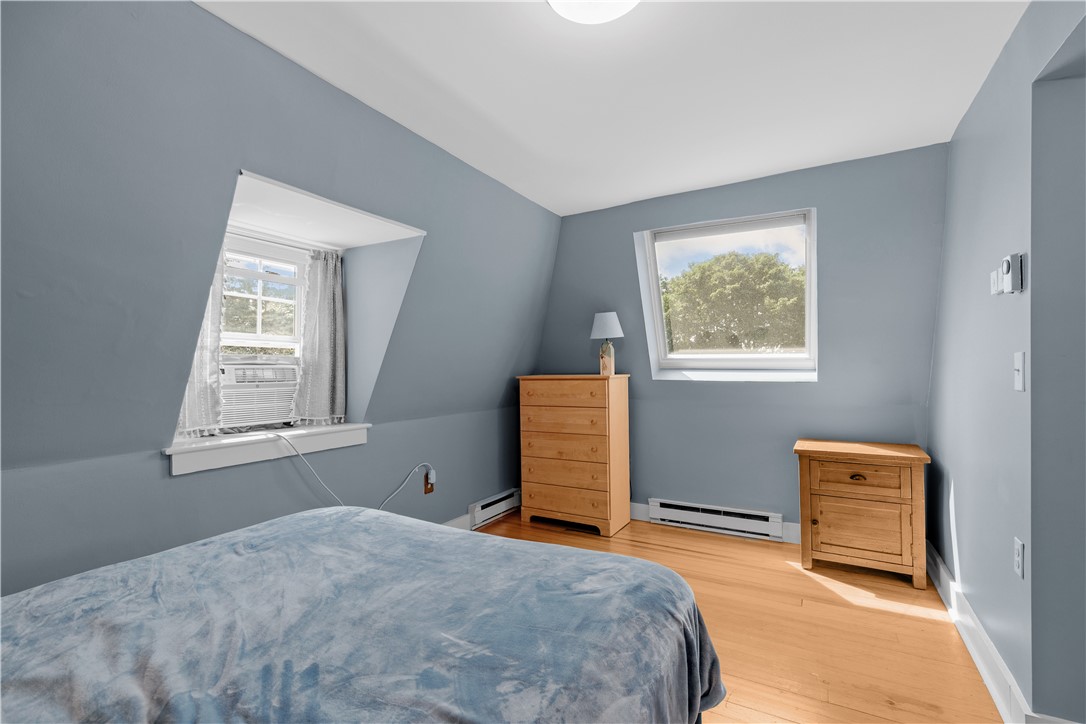 44 Bliss Mine Road, Unit 8 Middletown, RI 02842 - Photo 18 of 25 Bedroom