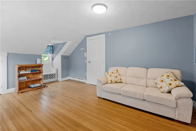 $2,150 | 44 Bliss Mine Road, Unit 8, Middletown, RI 02842