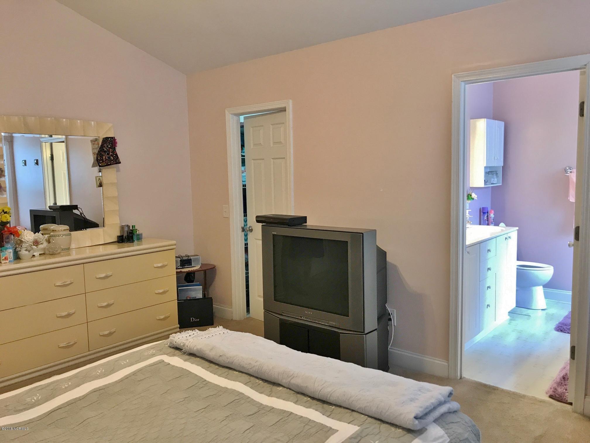 5137 Long Pointe Road Wilmington, NC 28409 - Photo 18 of 34 IMG_2553