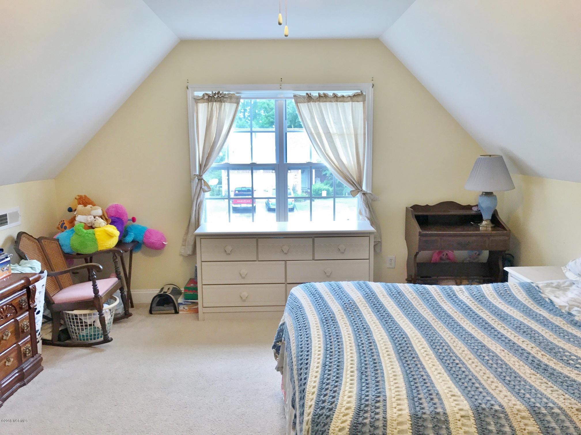 5137 Long Pointe Road Wilmington, NC 28409 - Photo 31 of 34 IMG_2600