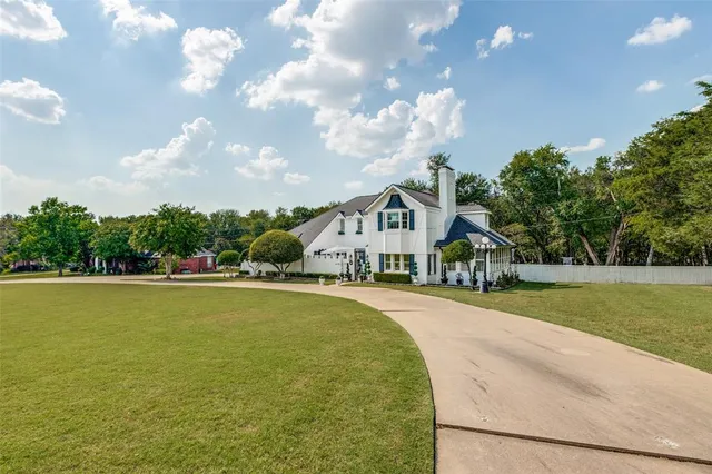 $699,990 | 44 Meadowcreek Drive, Melissa, TX 75454