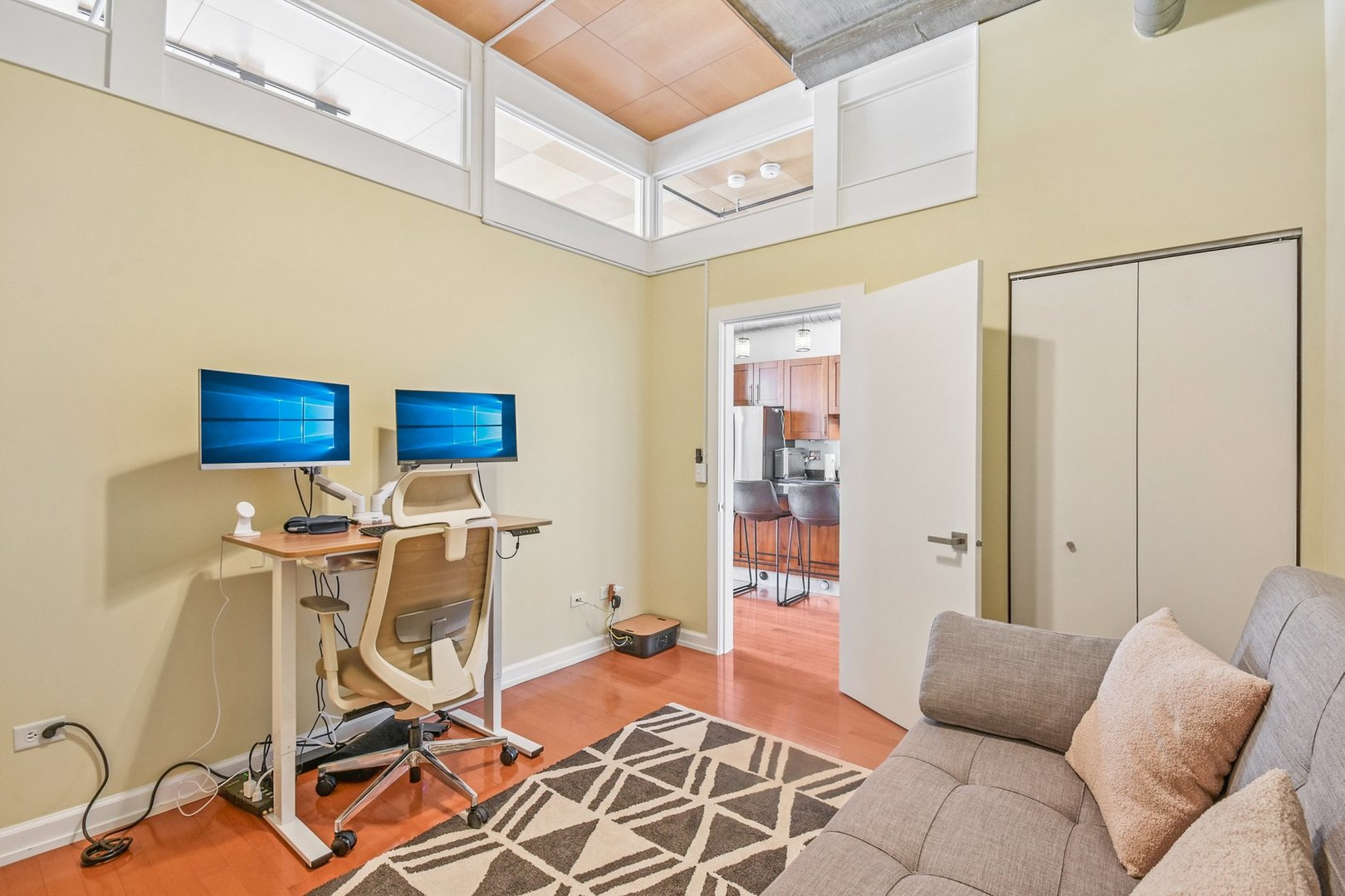 111 South Morgan Street, Unit 825 Chicago, IL 60607 - Photo 18 of 33 Gallery Image 18