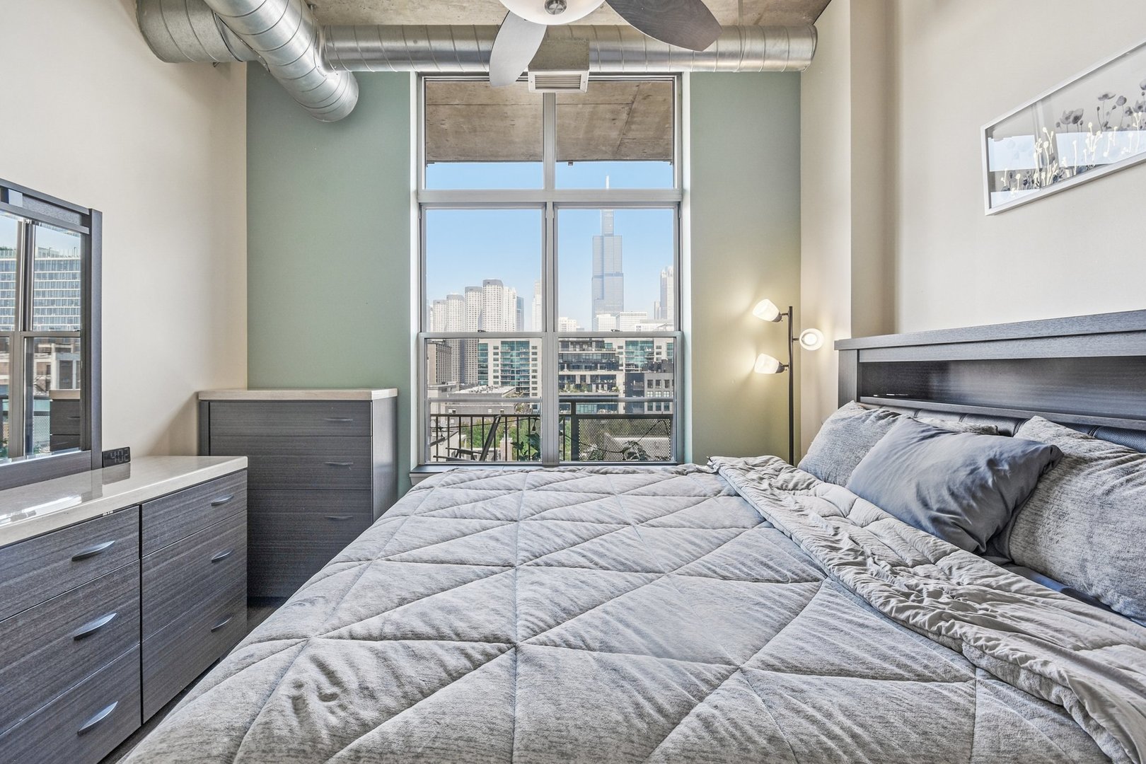 111 South Morgan Street, Unit 825 Chicago, IL 60607 - Photo 21 of 33 Gallery Image 21