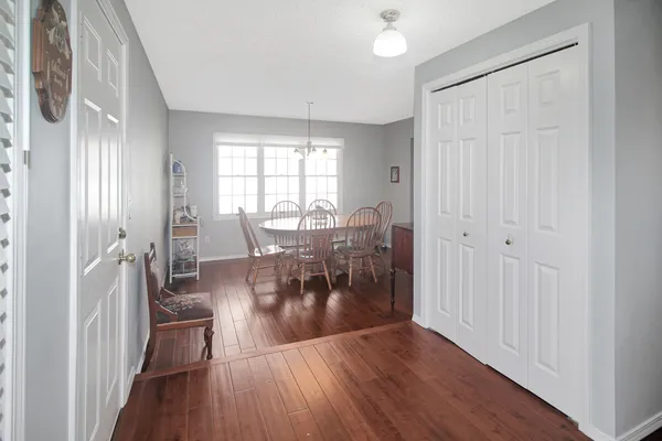 $350,000 | 610 Old Farm Road, Bloomington, IL 61704