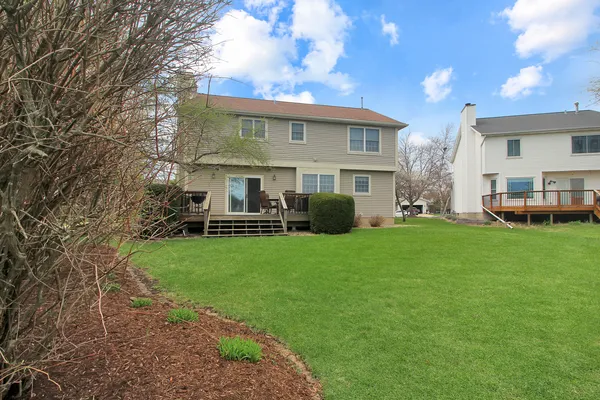 $350,000 | 610 Old Farm Road, Bloomington, IL 61704