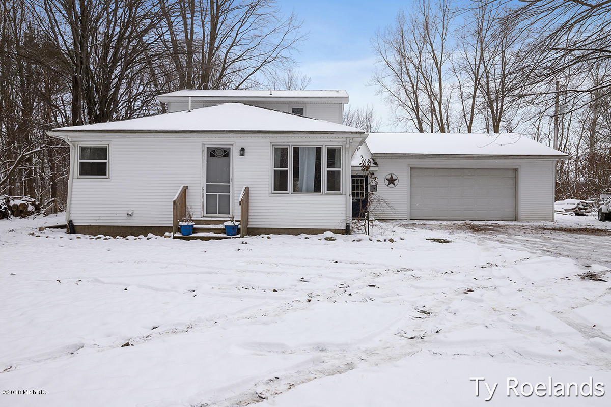 13465 Ellis Road Conklin, MI 49403 - Photo 1 of 27 IMG_1000