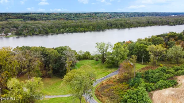 $1,695,000 | 47 Bronk Road, Coeymans, NY 12158