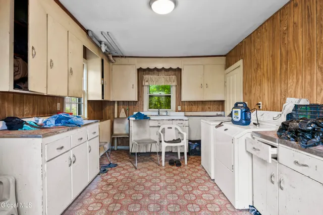 $1,800,000 | 47 Bronk Road, Coeymans, NY 12158