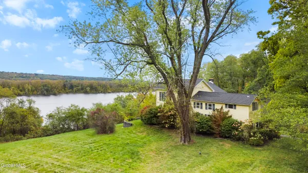 $1,695,000 | 47 Bronk Road, Coeymans, NY 12158