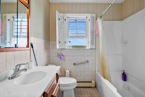 $1,695,000 | 47 Bronk Road, Coeymans, NY 12158