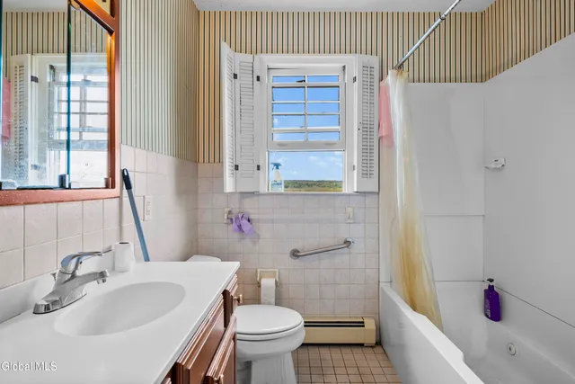 $1,800,000 | 47 Bronk Road, Coeymans, NY 12158