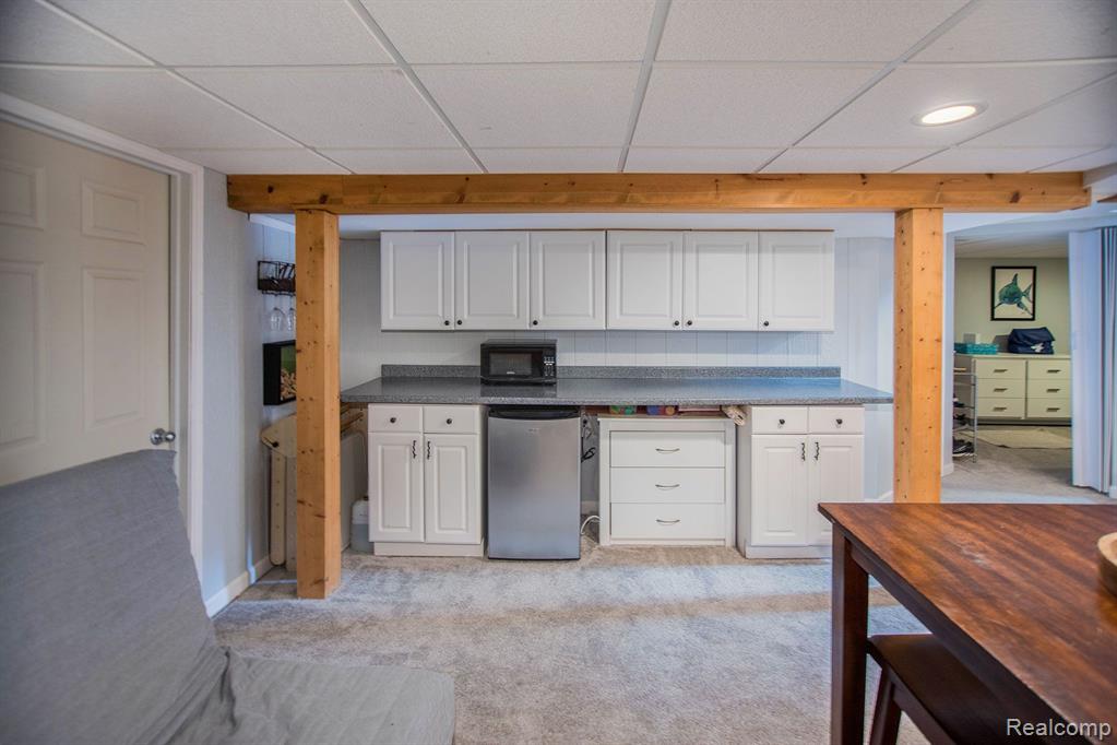 533 Meadow Lane Rochester, MI 48307 - Photo 22 of 35