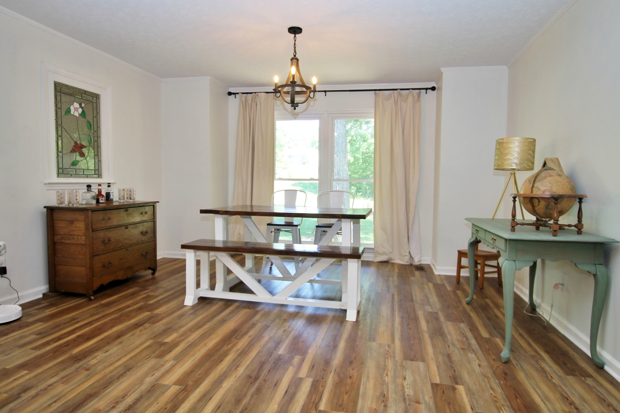 101 Timberlake Drive Springfield, TN 37172 - Photo 15 of 38 a view of a room with wooden floor and furniture