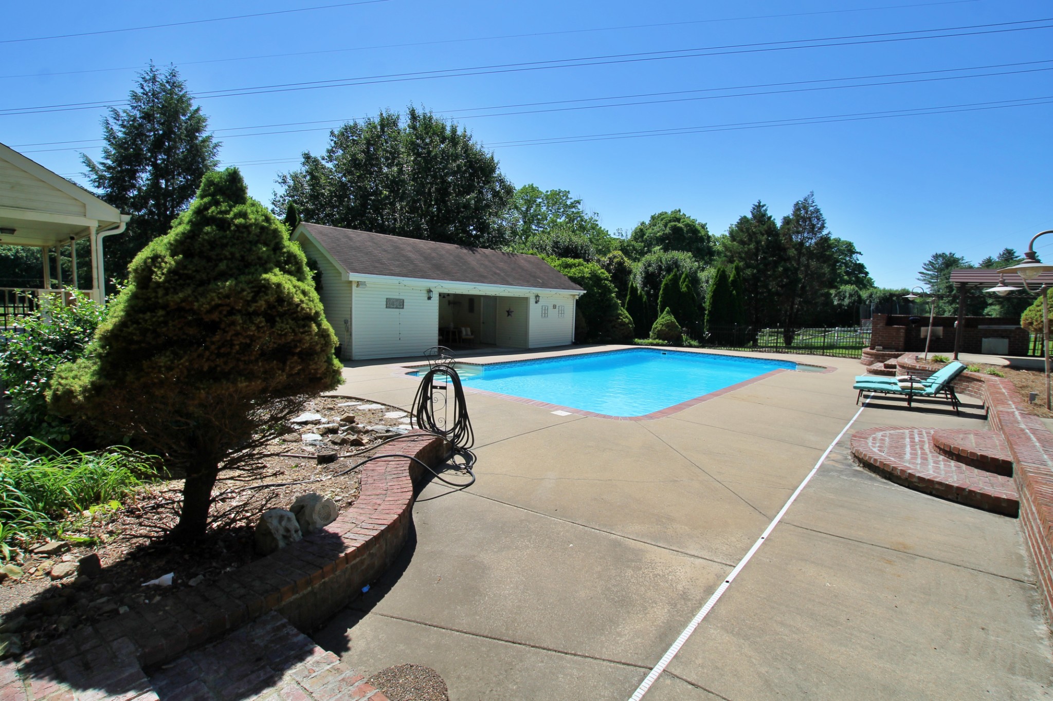 101 Timberlake Drive Springfield, TN 37172 - Photo 34 of 38 a view of patio with swimming pool and furniture