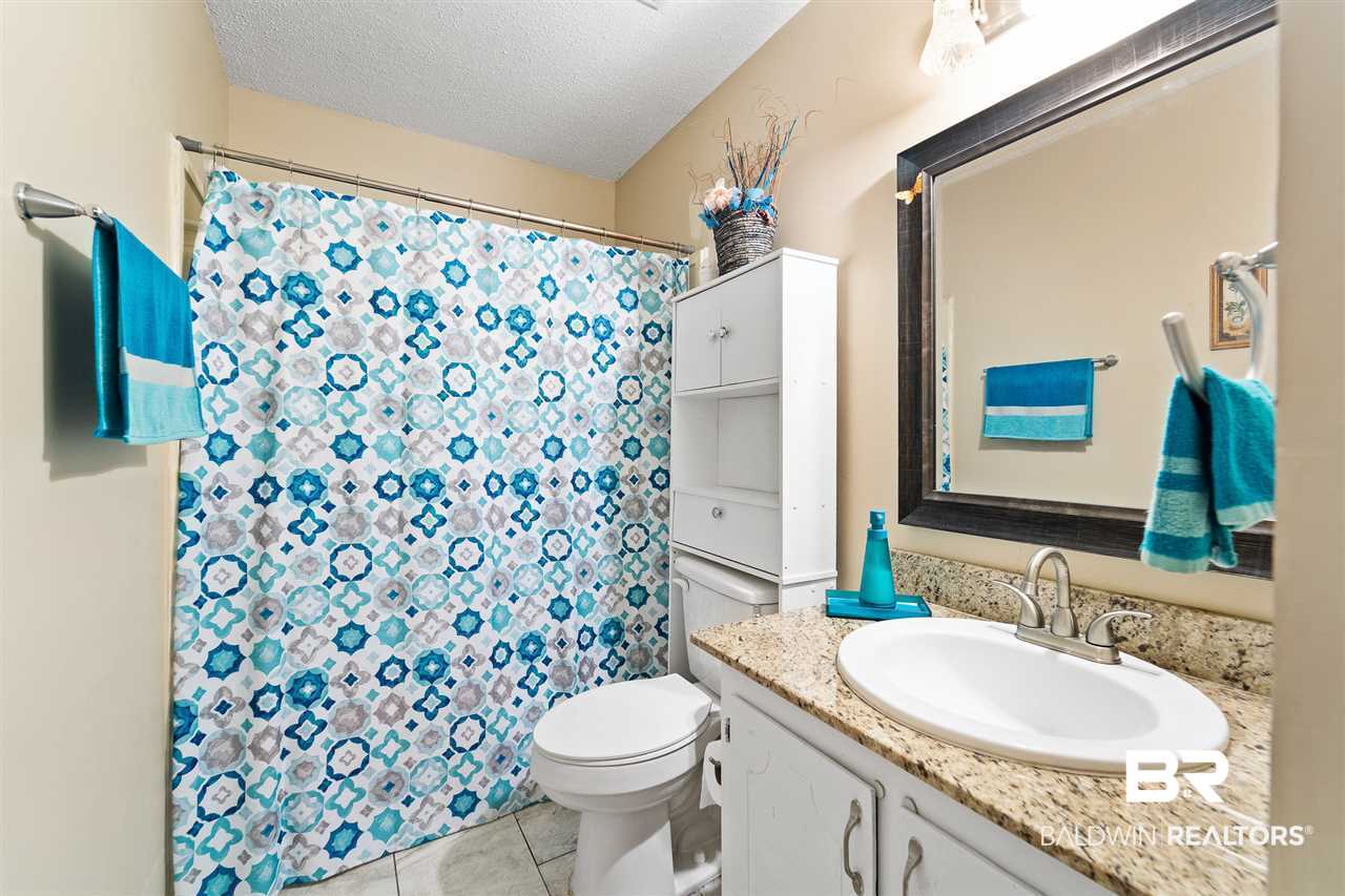 2025 Oakchase Court Mobile, AL 36609 - Photo 8 of 20 Guest Bathroom