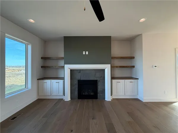 $669,950 | 10411 North Liberty Street, Kansas City, MO 64155