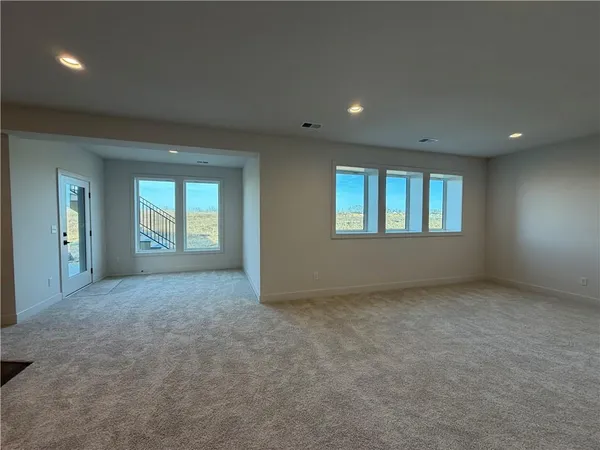 $669,950 | 10411 North Liberty Street, Kansas City, MO 64155