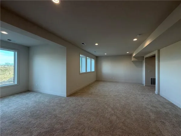 $669,950 | 10411 North Liberty Street, Kansas City, MO 64155