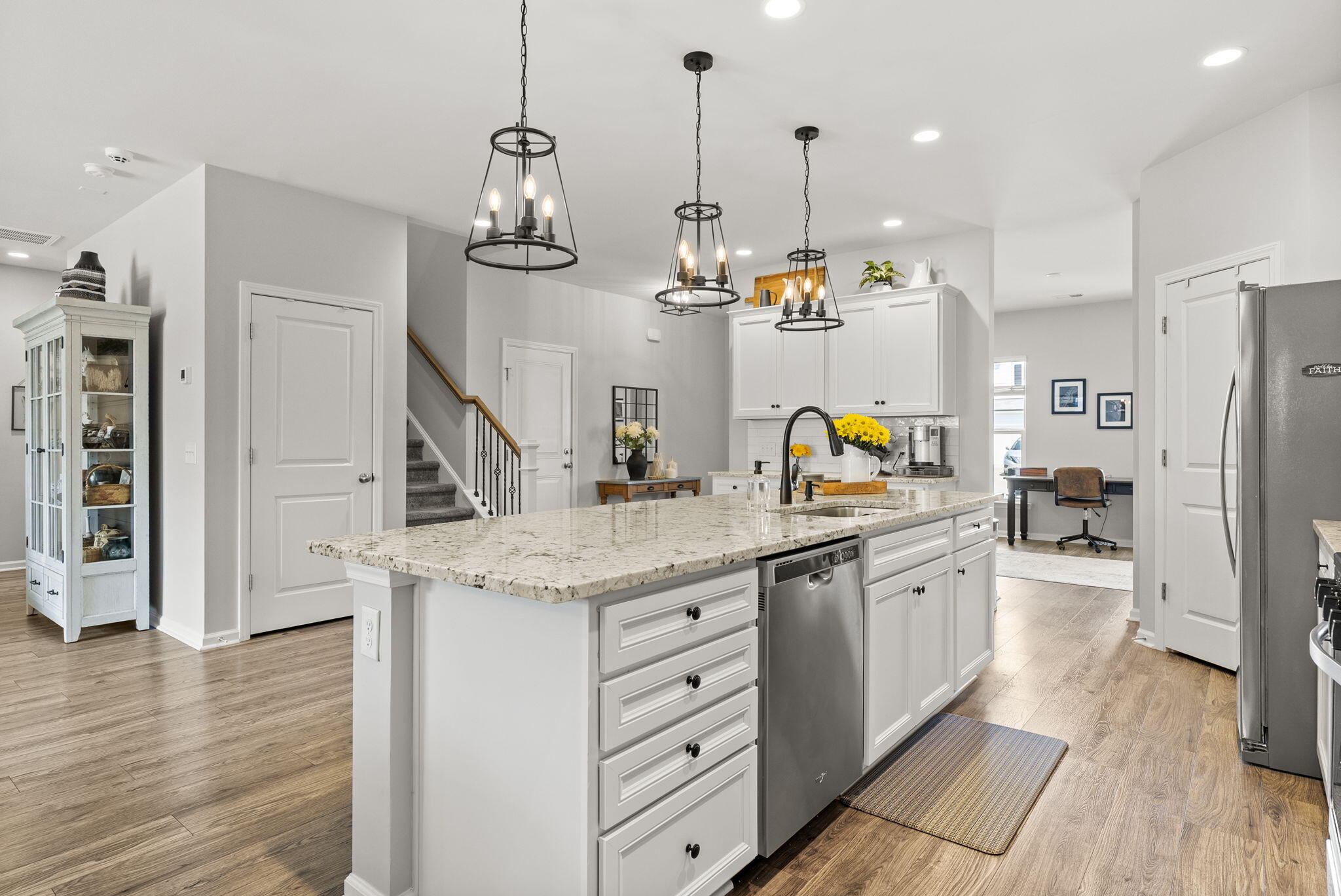 185 Hayworth Road Summerville, SC 29486 - Photo 17 of 66 Kitchen