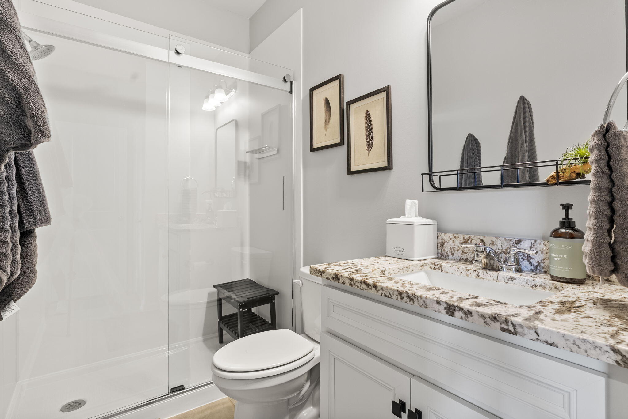 185 Hayworth Road Summerville, SC 29486 - Photo 28 of 66 First Floor Bathroom