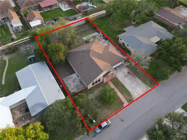$290,000 | 701 Camellia Avenue, McAllen, TX 78501