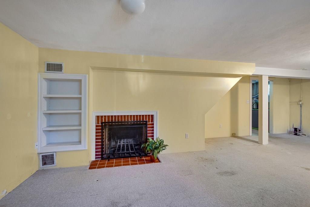 41 Maurice Road Wellesley, MA 02482 - Photo 23 of 28