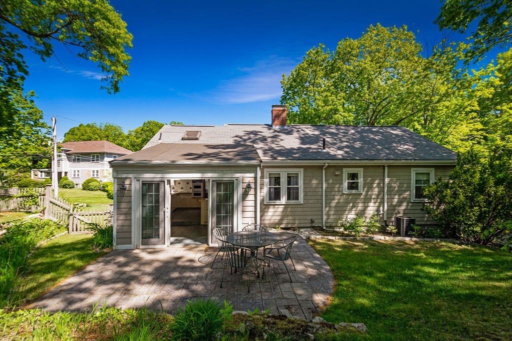 41 Maurice Road Wellesley, MA 02482 - Photo 25 of 28