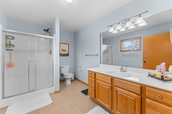$425,000 | 1422 Ridgeview Drive, Reedsburg, WI 53959