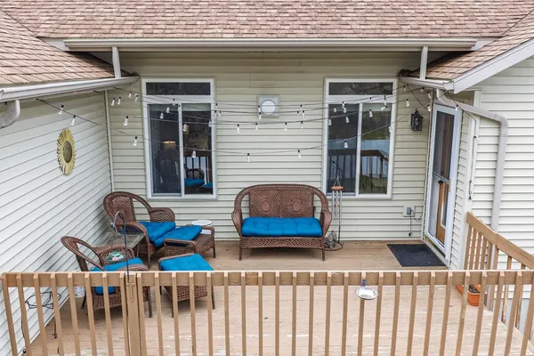 $425,000 | 1422 Ridgeview Drive, Reedsburg, WI 53959
