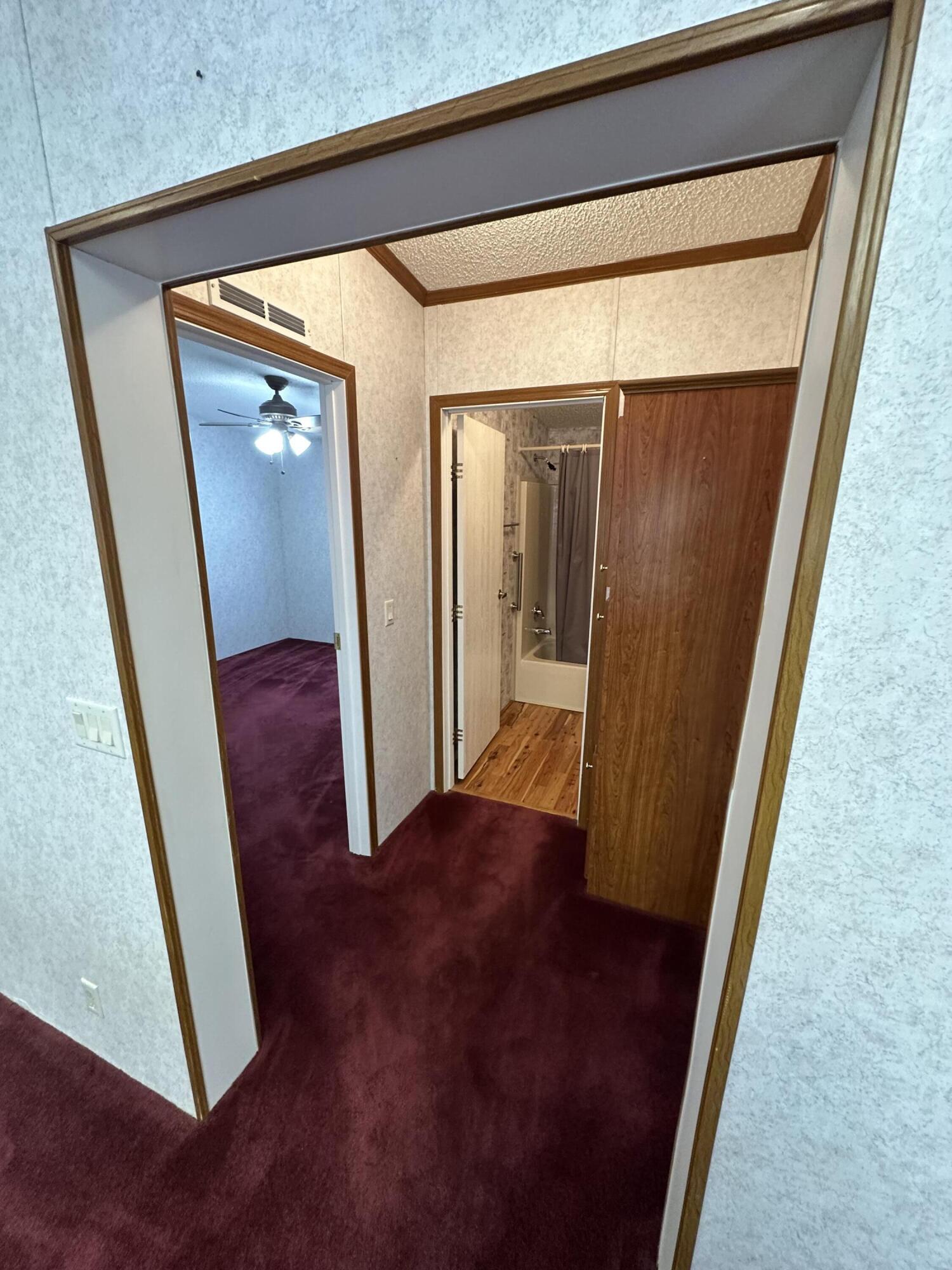 618 Oakridge Road DeFuniak Springs, FL 32433 - Photo 27 of 46 a view of front door