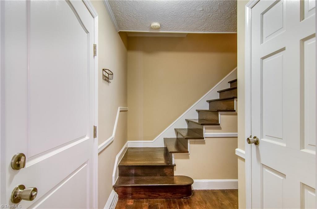 1390 Ridge Road Pine Hall, NC 27042 - Photo 6 of 30