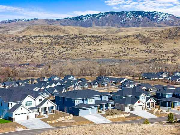 $1,633,999 | 11845 North Barn Owl Way, Boise, ID 83714