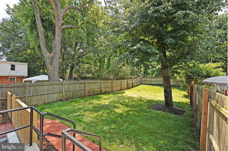 716 West Glebe Road Alexandria, VA 22305 - Photo 19 of 27 a view of yard with swimming pool
