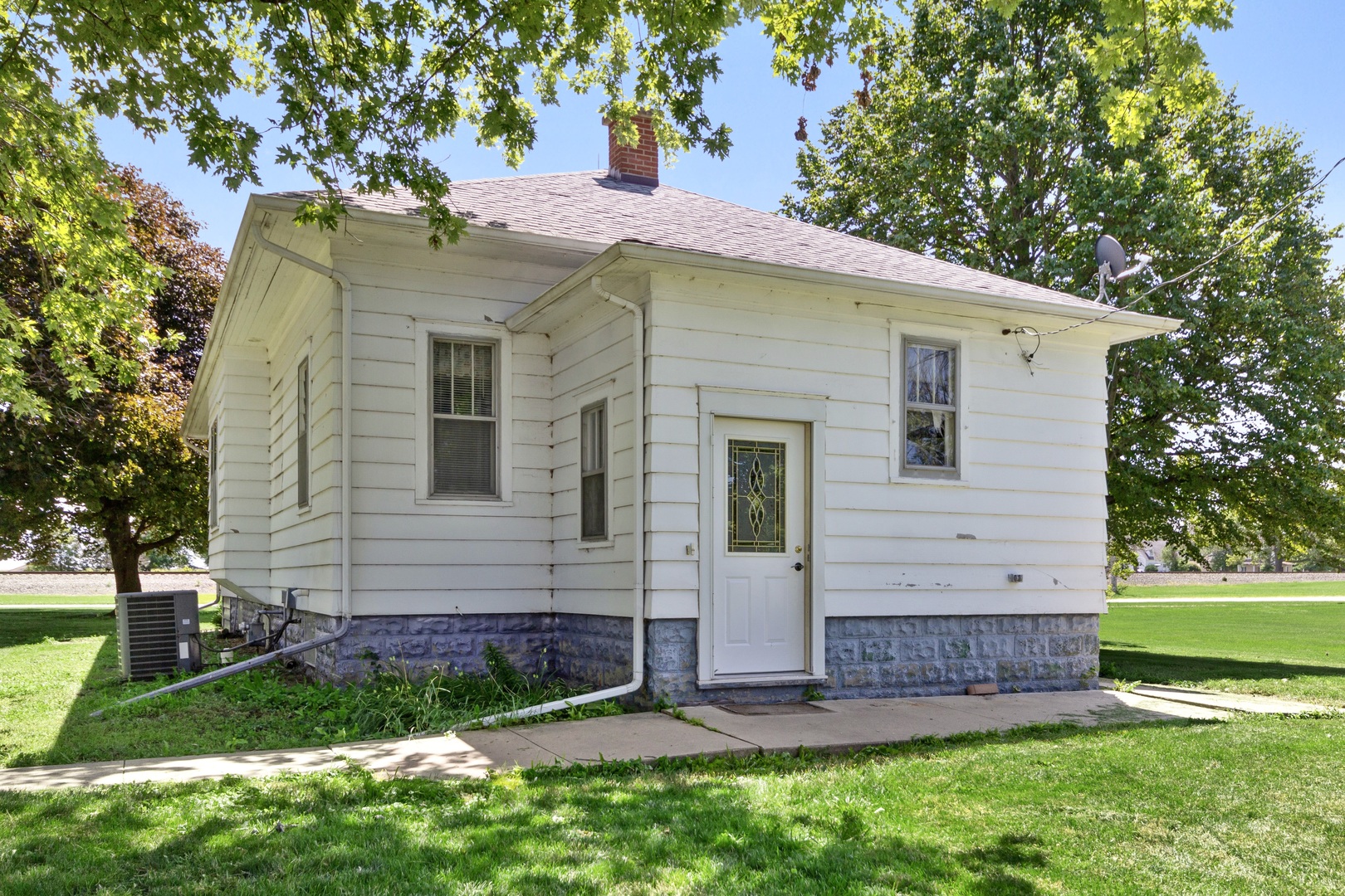 311 North Front Road Danforth, IL 60930 - Photo 16 of 16