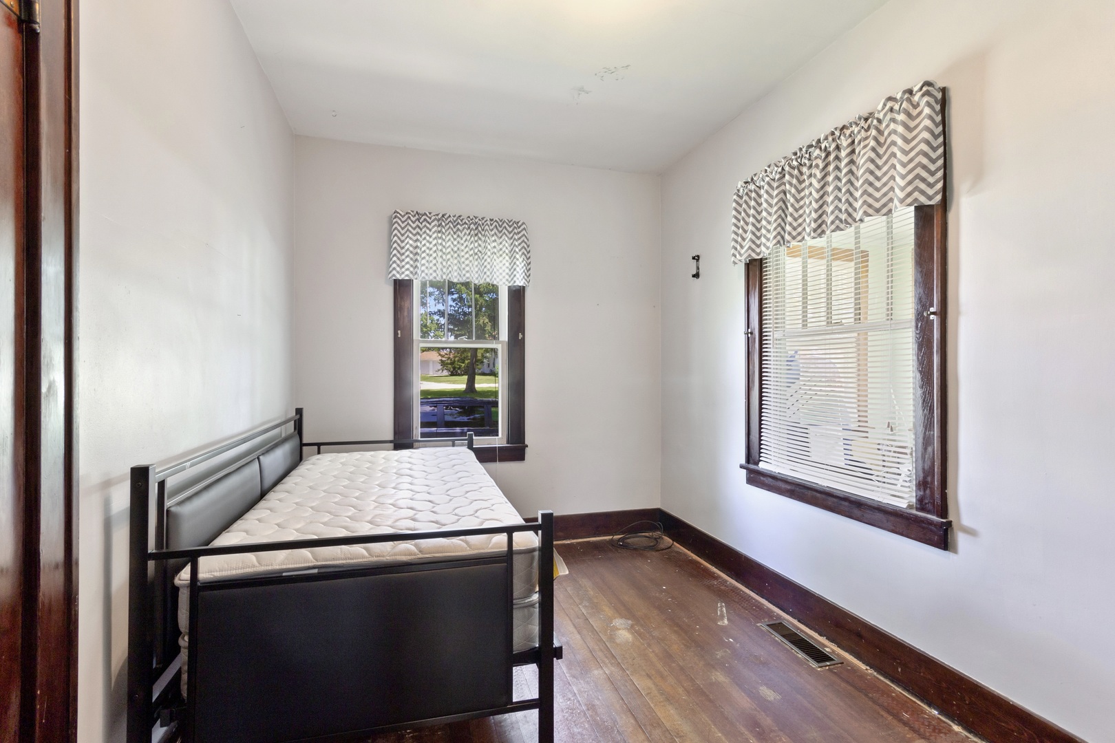 311 North Front Road Danforth, IL 60930 - Photo 10 of 16