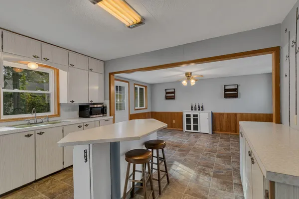 $174,900 | 208 Cedar Street North, Grey Eagle, MN 56336