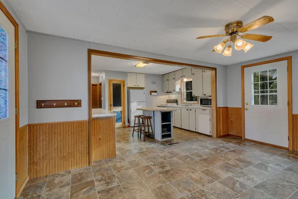 $174,900 | 208 Cedar Street North, Grey Eagle, MN 56336