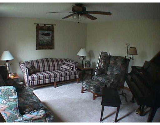 344 Fowler Road Northbridge, MA 01534 - Photo 2 of 9