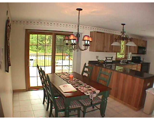 344 Fowler Road Northbridge, MA 01534 - Photo 4 of 9