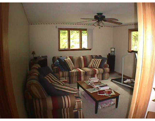344 Fowler Road Northbridge, MA 01534 - Photo 6 of 9