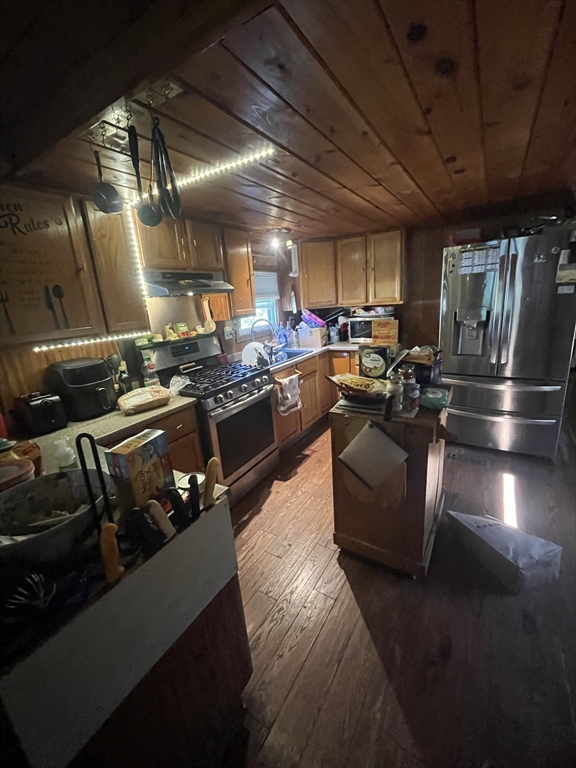 25 Roy Street Wareham, MA 02538 - Photo 4 of 6